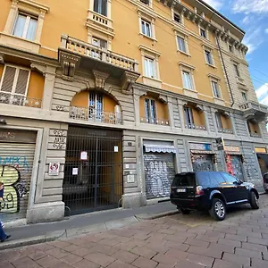 Lm Tortona House , Milano Italia